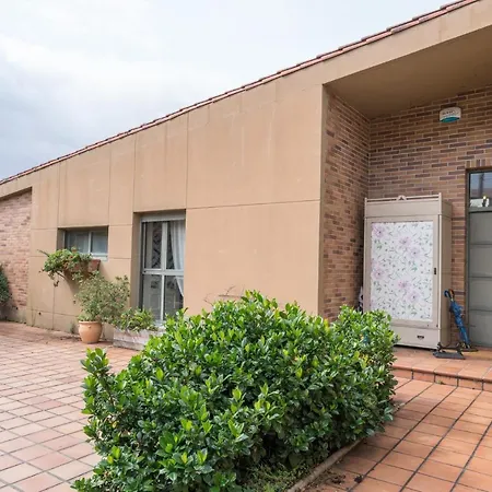 Espectacular Con Piscina Y Porche Exterior Villa *